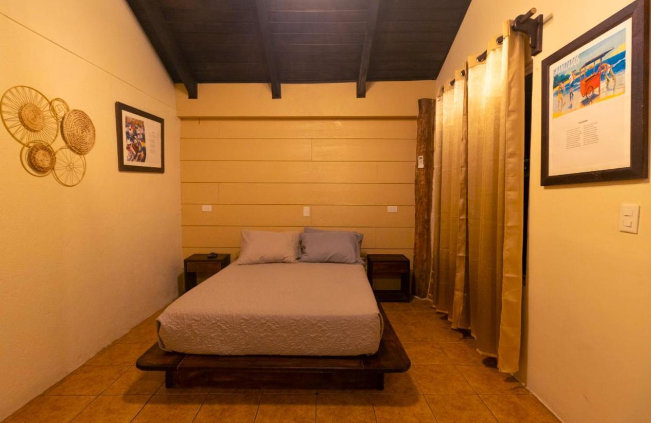 Cabinas La Fulanita Nicoya Exteriör bild