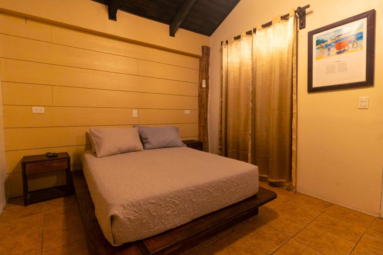 Cabinas La Fulanita Nicoya Exteriör bild